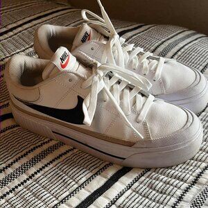 Nike Women's Court Legacy Lift Platform Women's Size 9